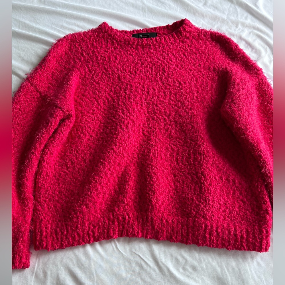 Fuchsia sweater size small